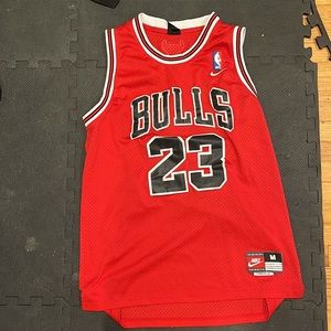 Mens size medium Nike Michael Jordan jersey